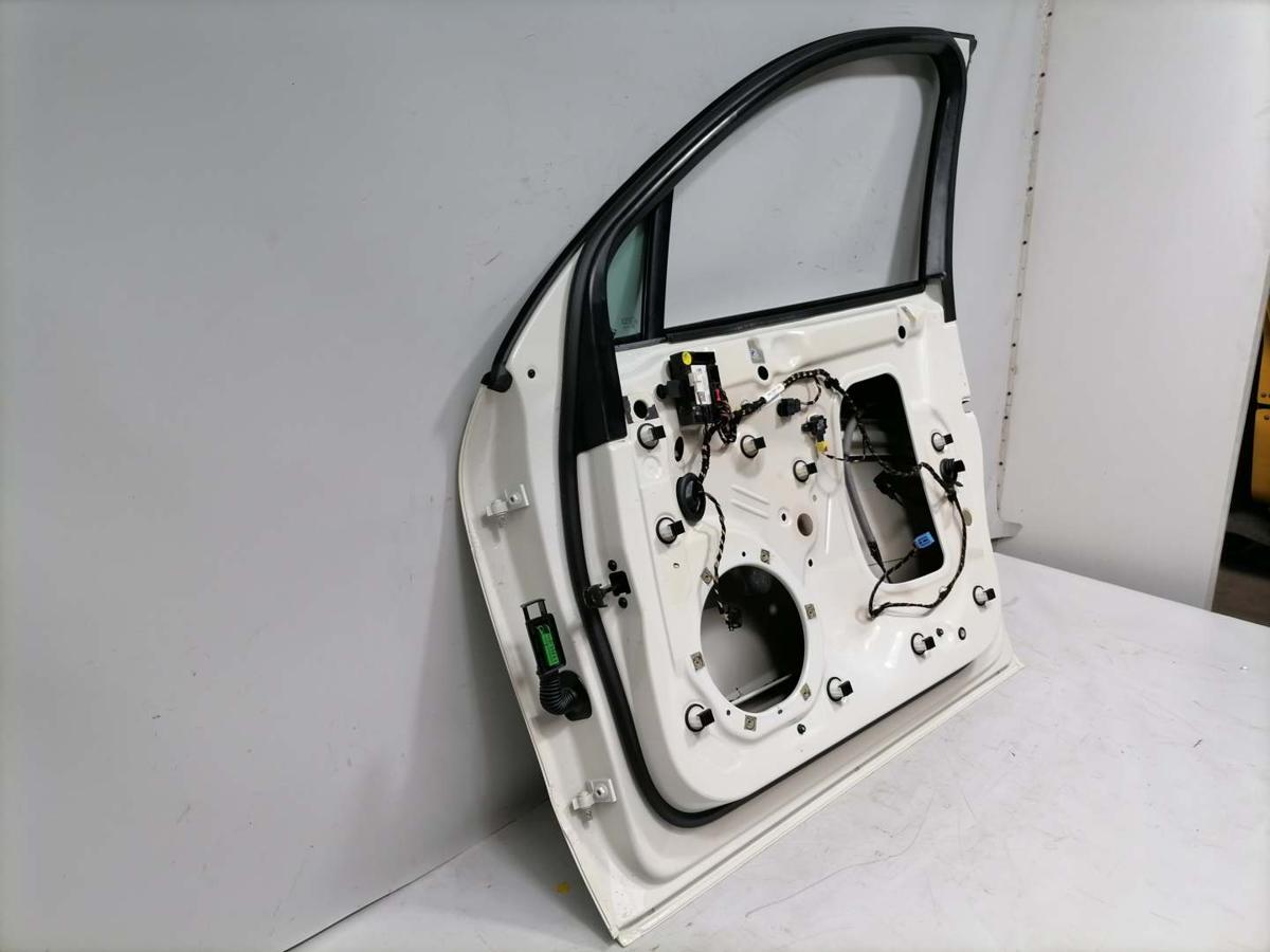 Porsche Macan original T&uuml;r vorn rechts Rohbau mehrere kleine Besch&auml;digungen Bj.2015